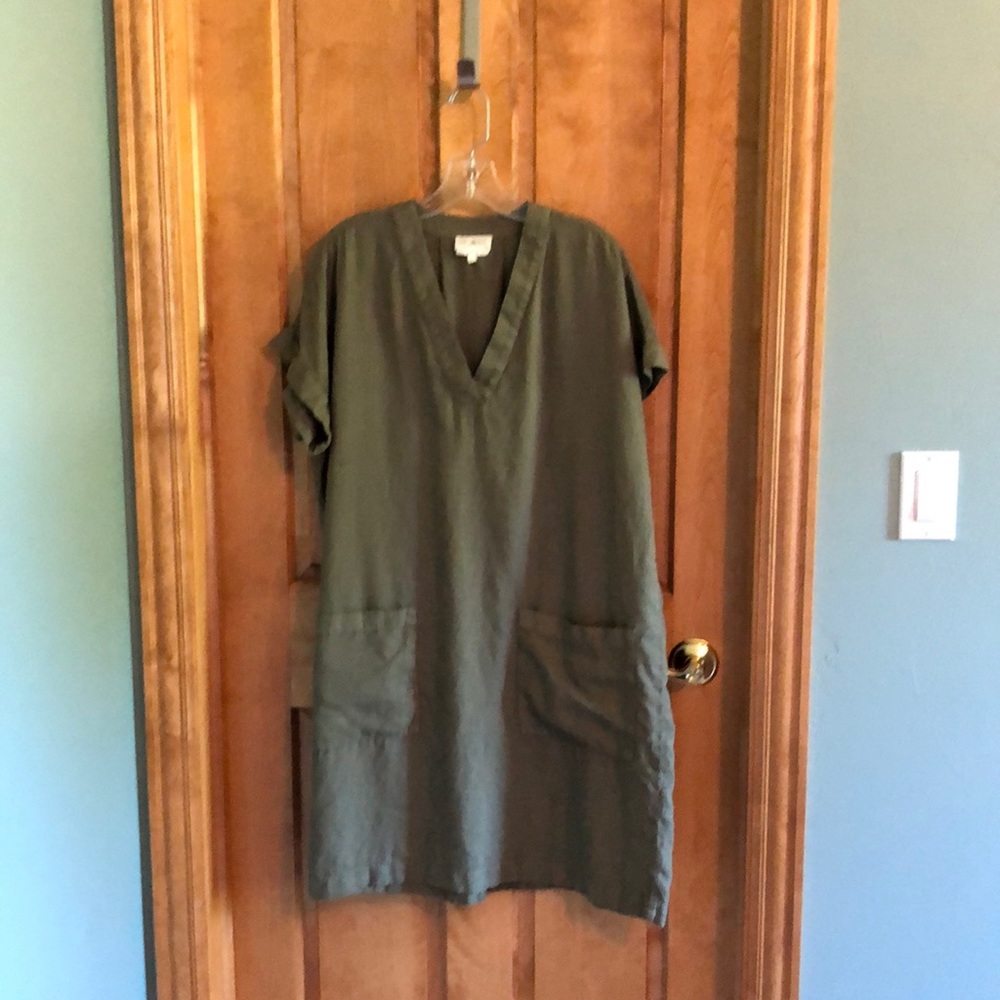 Lou & Grey 100% linen olive green dress